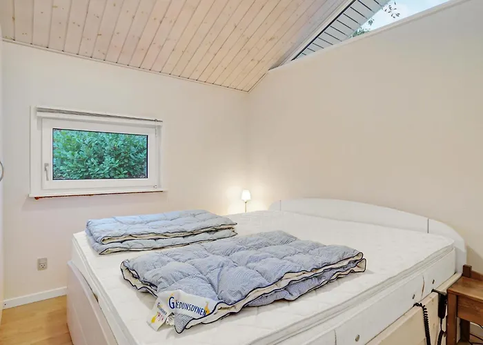 2 Bedroom Lovely In Semesterbostad Aabenraa
